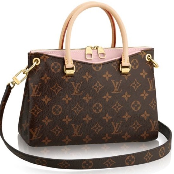 Louis Vuitton Handbags - 💎✨LIKE NEW✨💎 ✨Auth Louis Vuitton bag